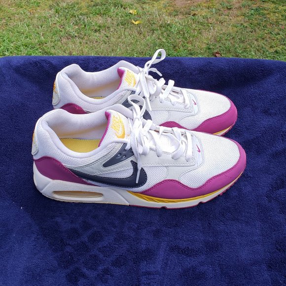 nike air max correlate women's shoe
